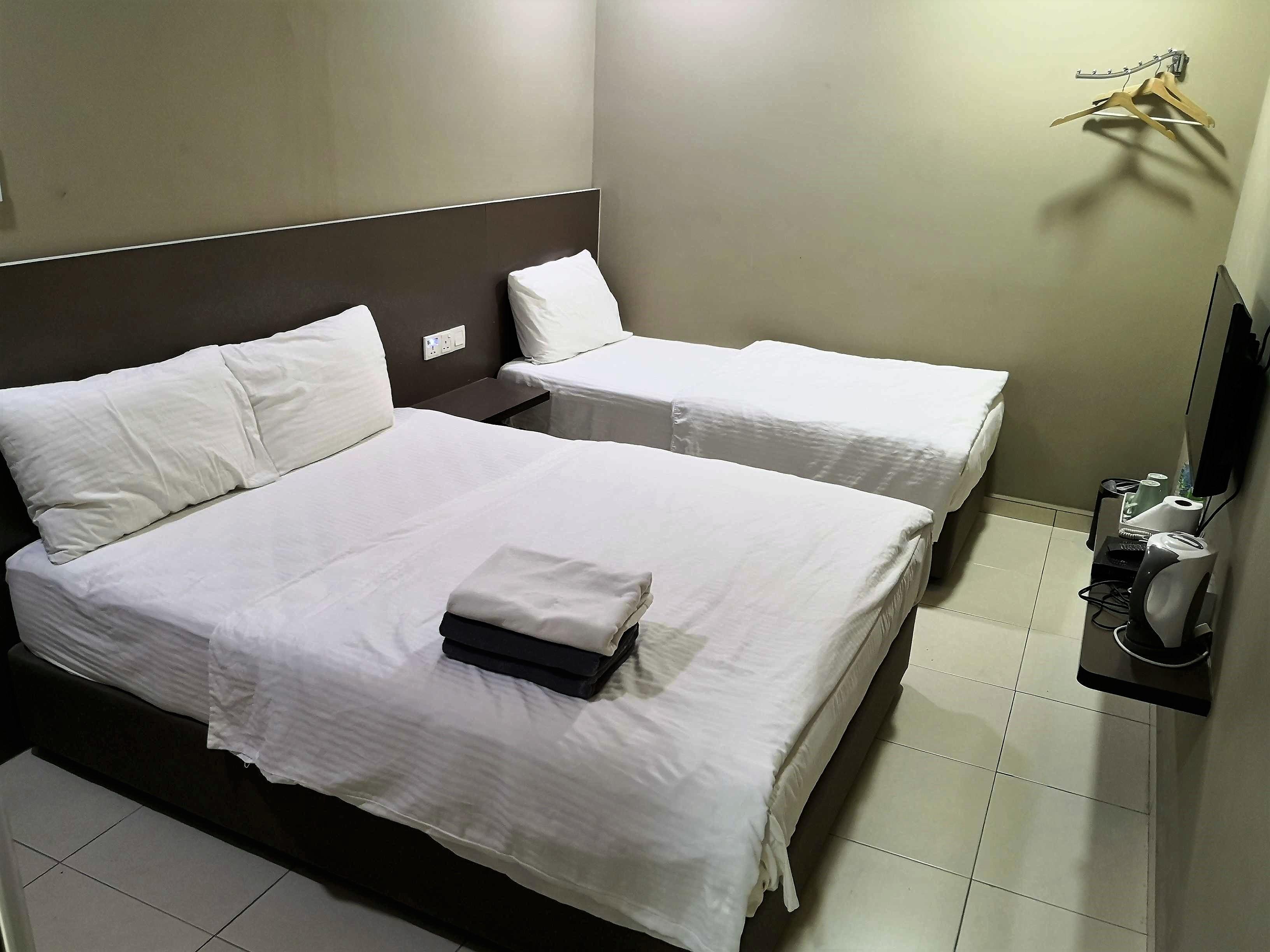 Tropika Garden Hotel Kulai Johor Bahru Ngoại thất bức ảnh