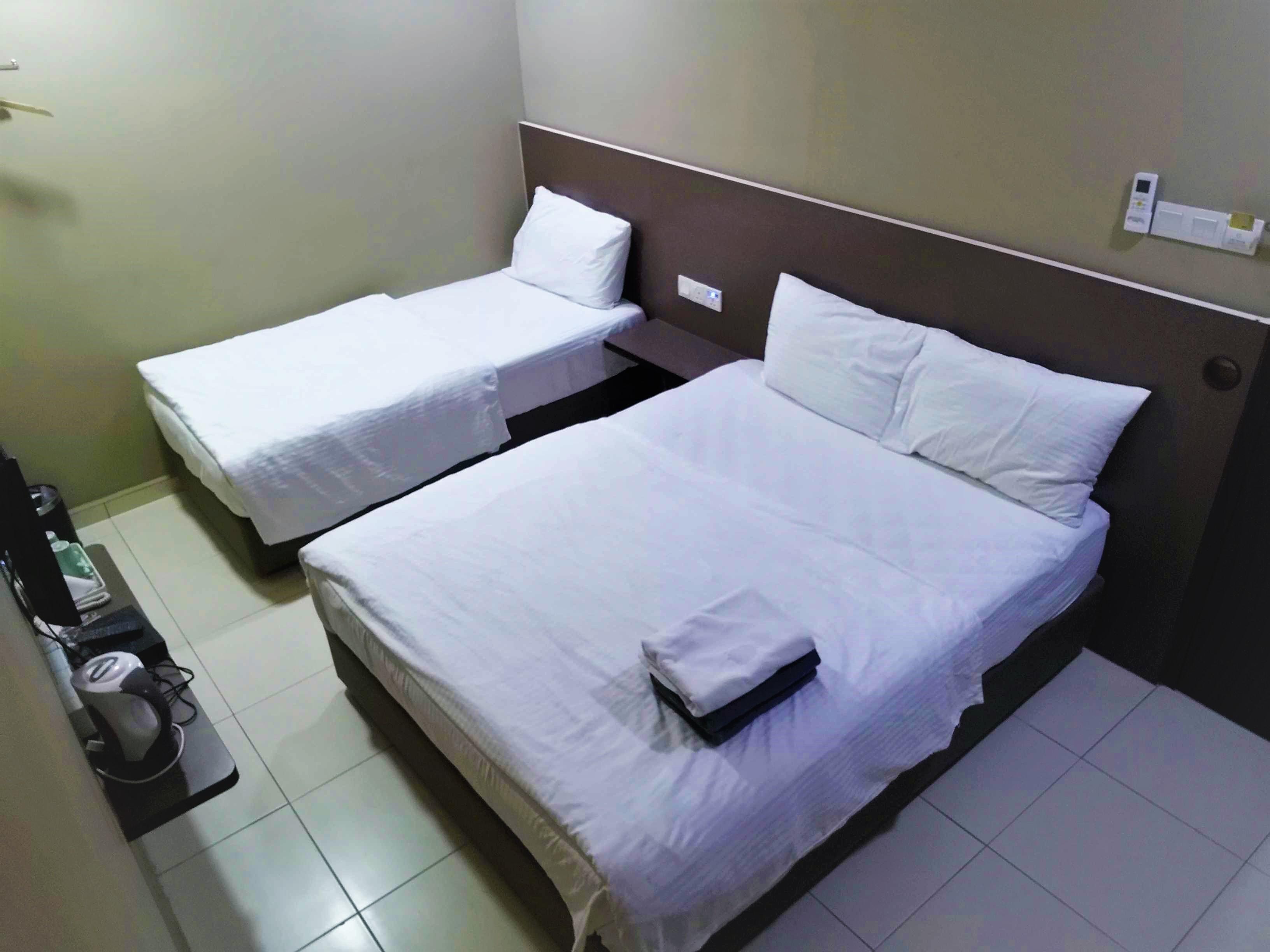 Tropika Garden Hotel Kulai Johor Bahru Ngoại thất bức ảnh